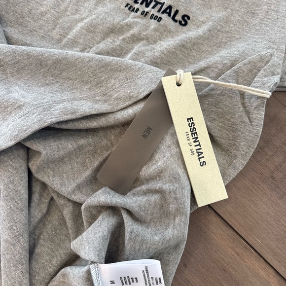 New Essentials Fear of God SS22 Dark Oatmeal Tee Sizes S, M, L - Picture 9 of 9